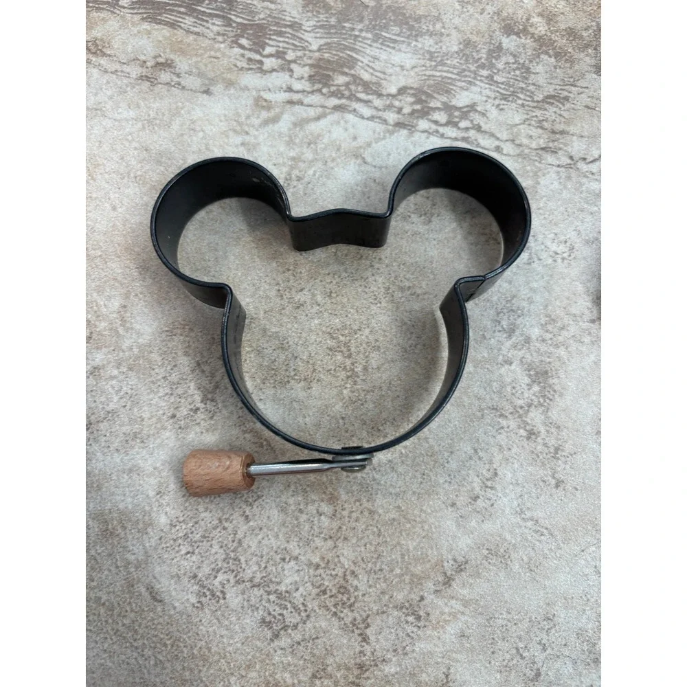 Disney Mickey Mouse Non-Stick Egg and Pancake Rings Set of 2 Black Wood Handle